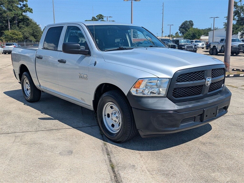 2018 Ram 1500 Tradesman photo 3