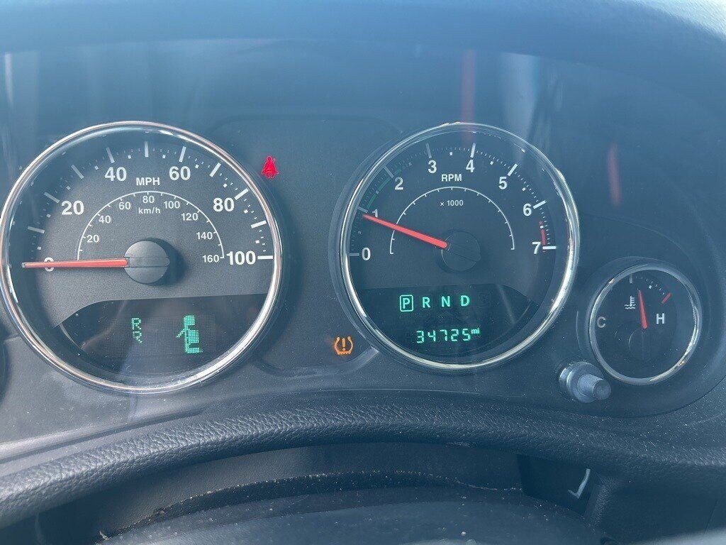 2018 Jeep Wrangler Unlimited Sport photo 2