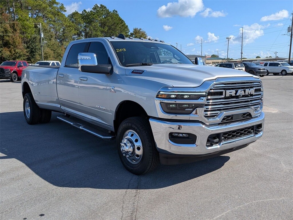 2026 Ram 3500 Laramie photo 3
