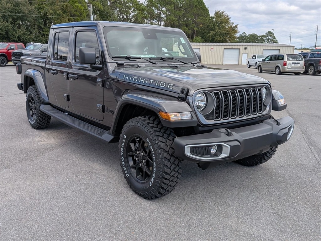 New 2025 Jeep Gladiator High Tide Pickup