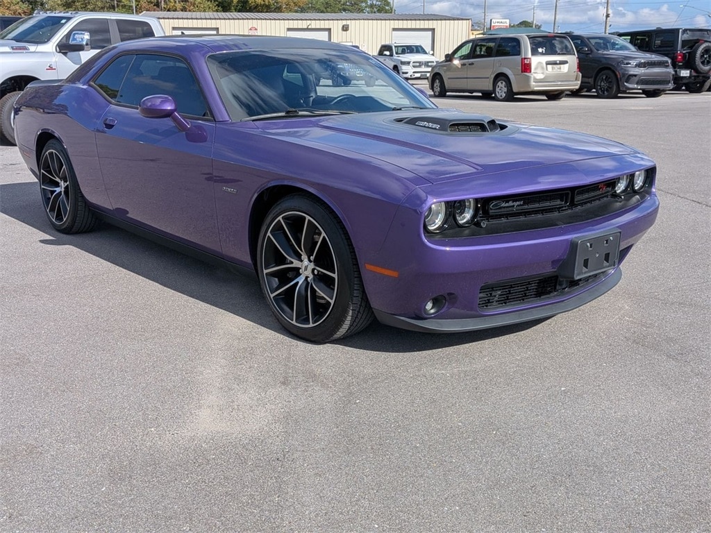 Used 2018 Dodge Challenger R/T Coupe