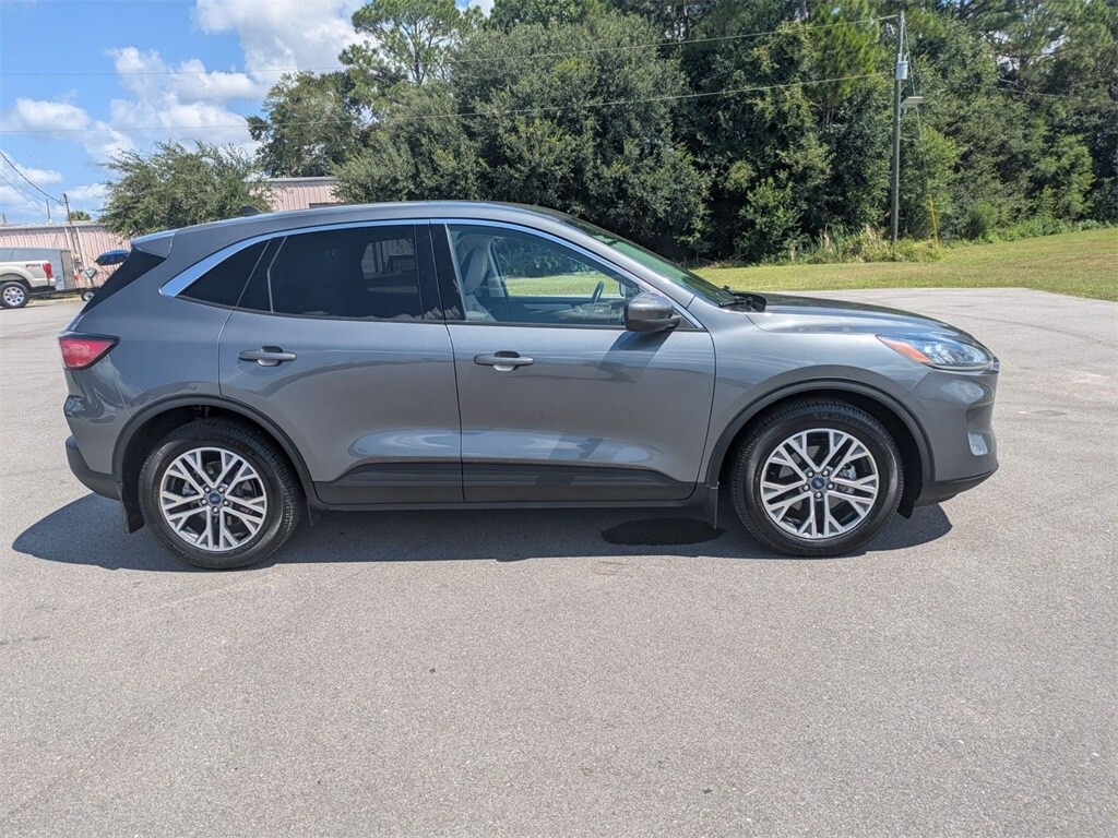 2022 Ford Escape Hybrid SEL photo 4