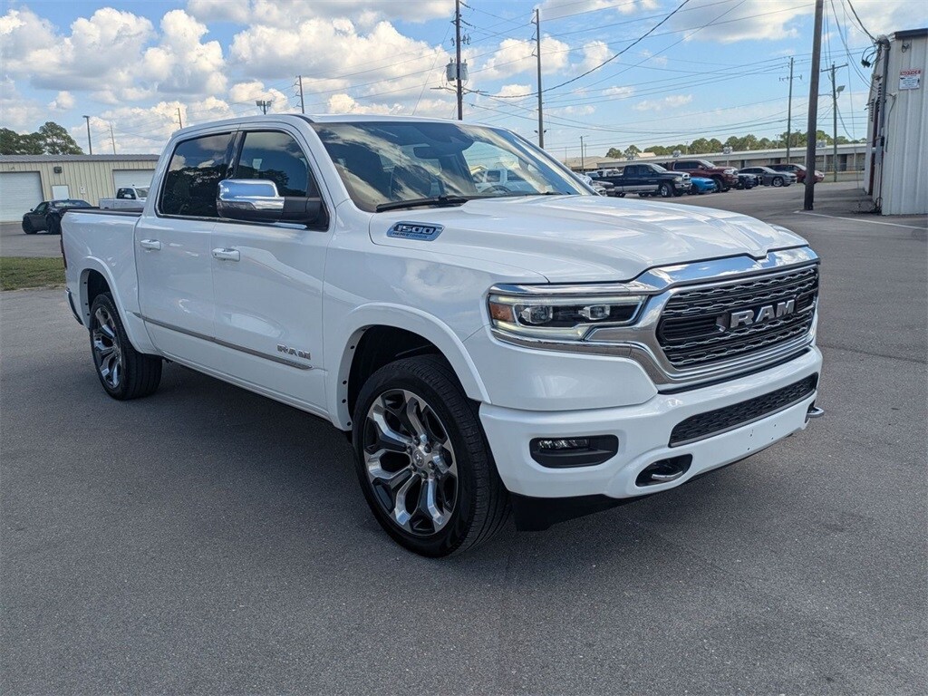 2024 Ram 1500 Limited photo 3