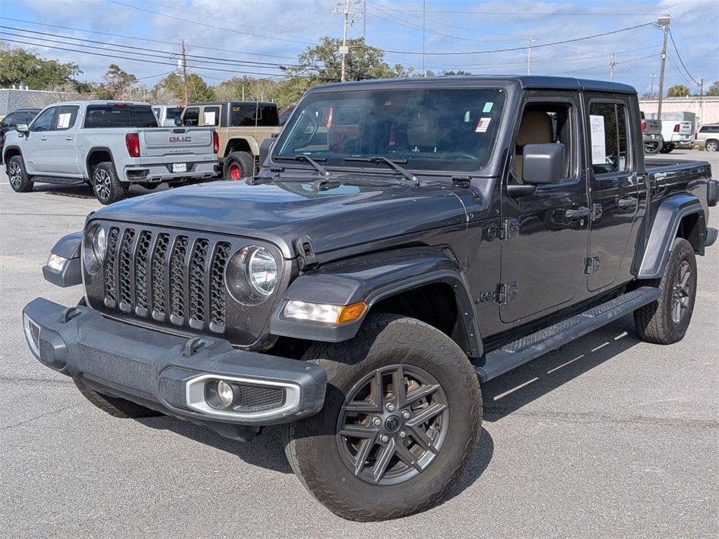 2022 Jeep Gladiator Sport S's photo