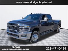 2026 Ram 3500 Tradesman Pickup