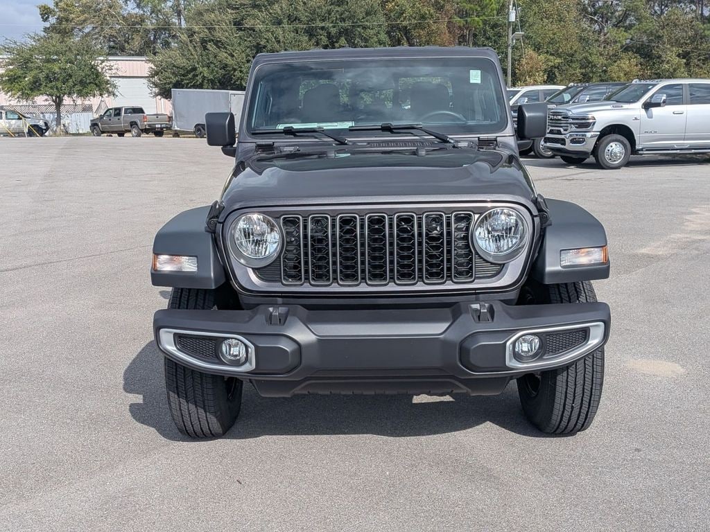 New 2026 Jeep Gladiator Sport Pickup
