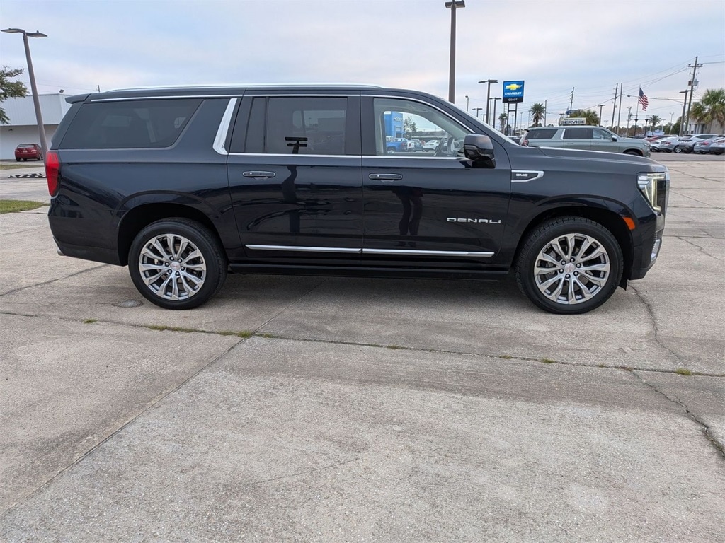 Used 2023 GMC Yukon XL Denali SUV