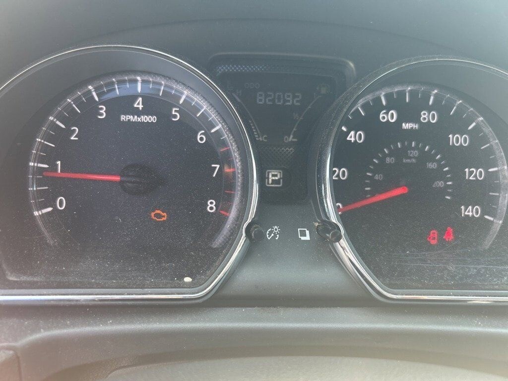 2019 Nissan Versa 1.6 SV photo 3