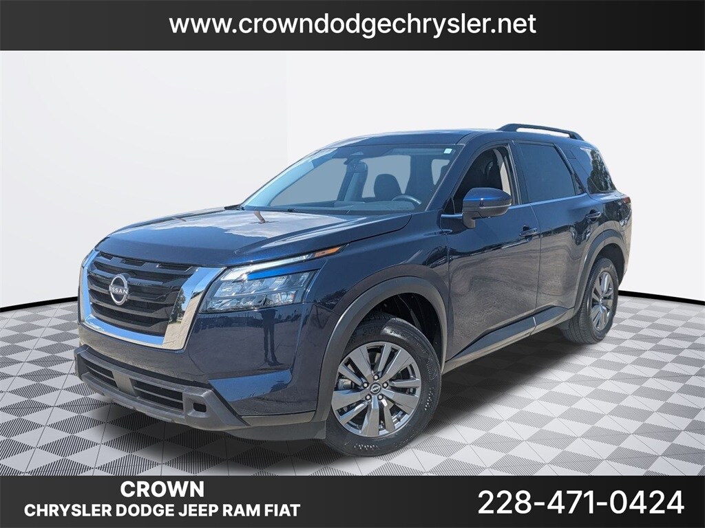 Used 2024 Nissan Pathfinder SV SUV