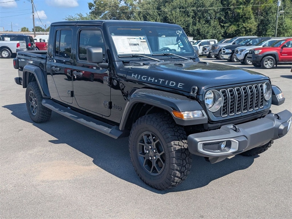 New 2025 Jeep Gladiator High Tide Pickup