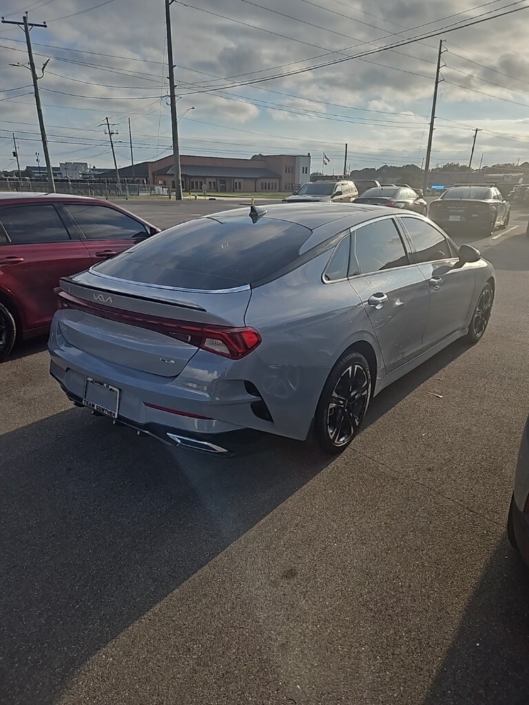 2023 Kia K5 GT-Line photo 3