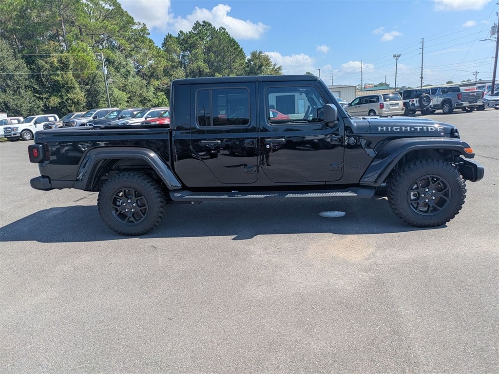 New 2025 Jeep Gladiator High Tide Pickup