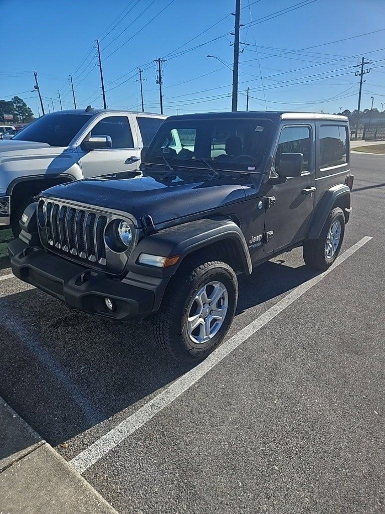 2018 Jeep All-New Wrangler Sport S's photo