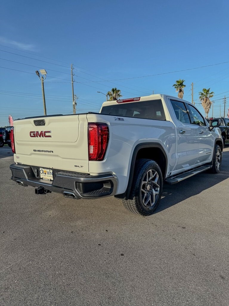 2023 Gmc Sierra 1500 SLT photo 3