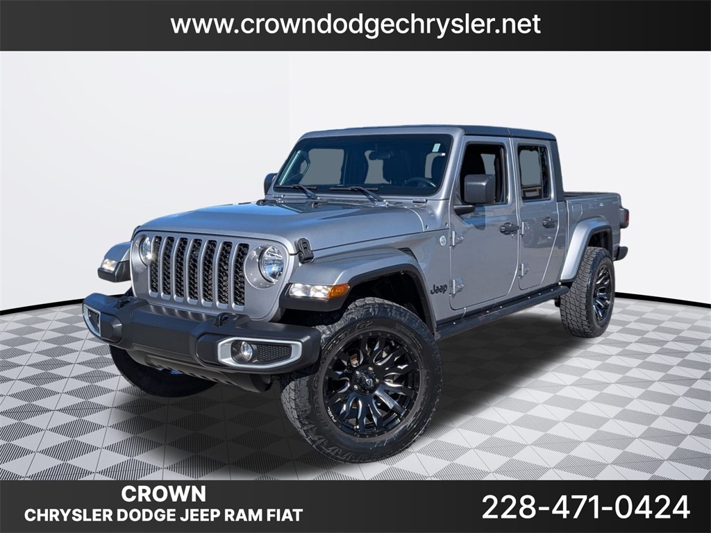 2021 Jeep Gladiator Sport S's photo