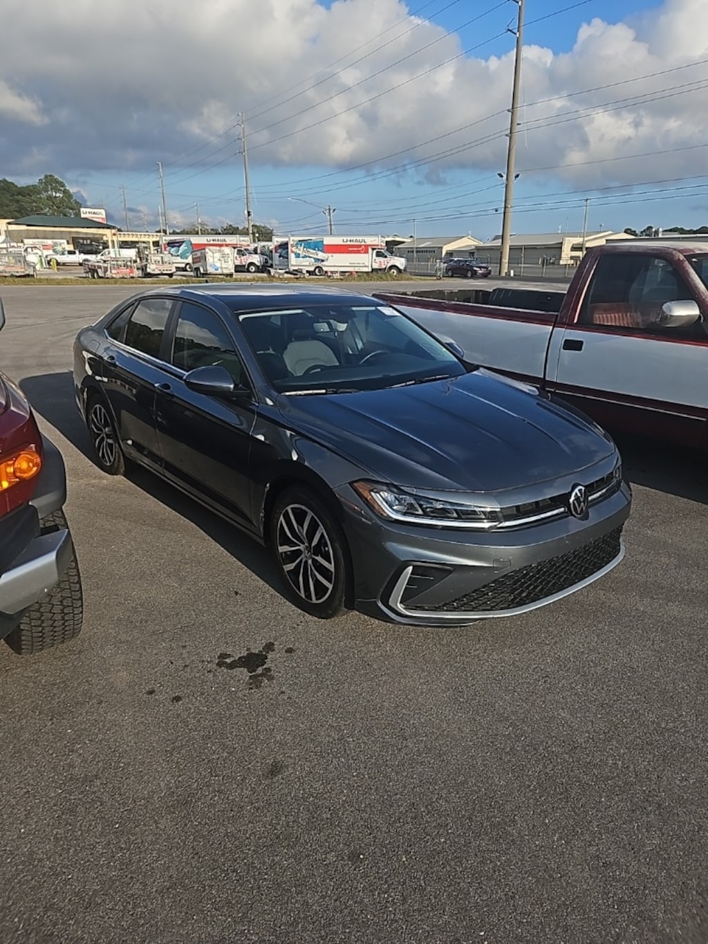 Used 2025 Volkswagen Jetta 1.5T SE Sedan