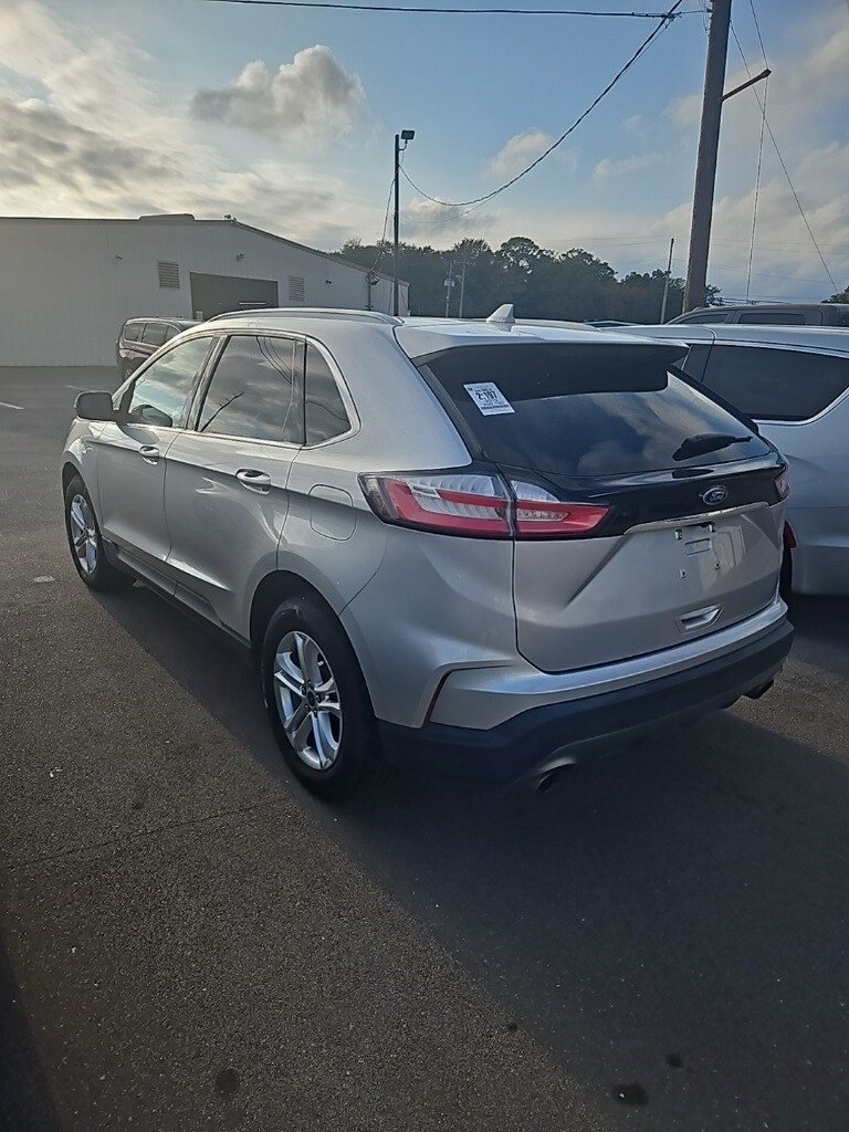 2019 Ford Edge SEL photo 4