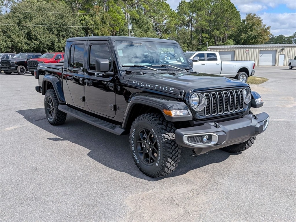 New 2025 Jeep Gladiator High Tide Pickup
