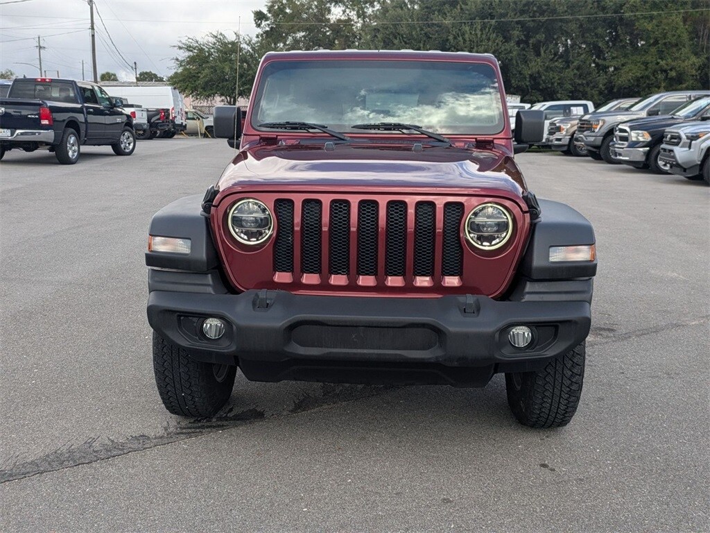 2021 Jeep Wrangler Islander photo 2