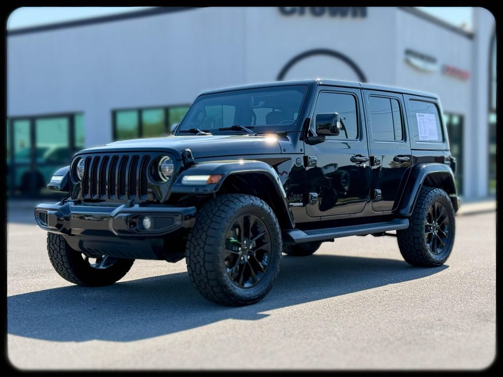 2022 Jeep Wrangler High Altitude's photo