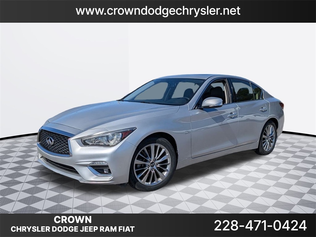 2020 INFINITI Q50 LUXE