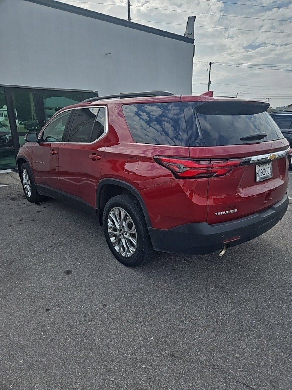Used 2022 Chevrolet Traverse LT SUV