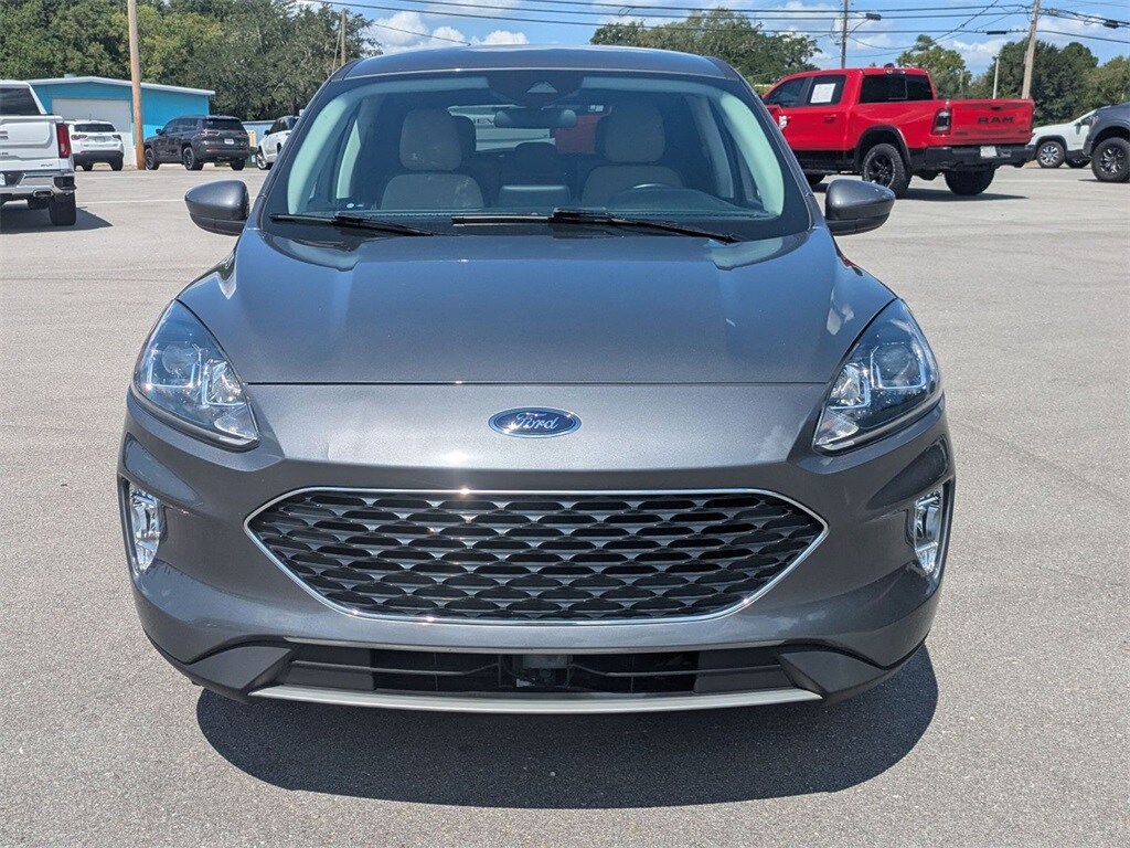 2022 Ford Escape Hybrid SEL photo 2