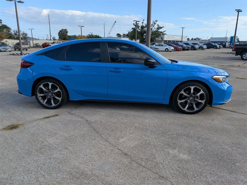 2025 Honda Civic Hybrid Sport Touring photo 4