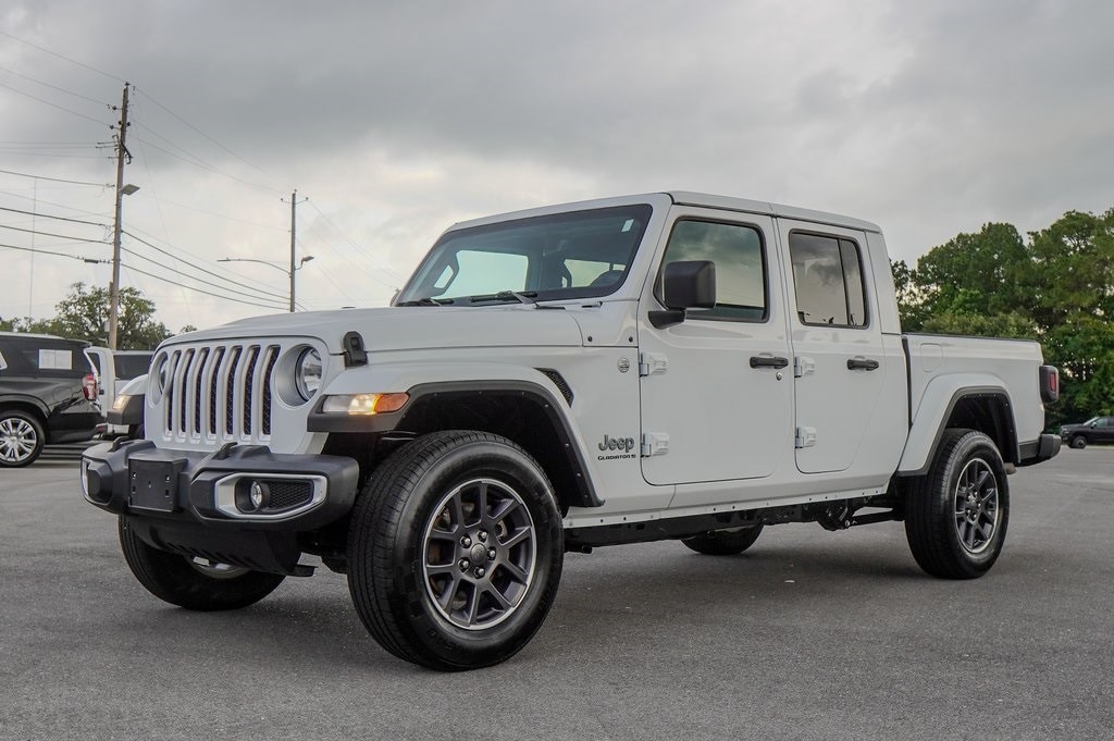 Used 2023 Jeep Gladiator Overland with VIN 1C6HJTFG0PL528787 for sale in Pascagoula, MS