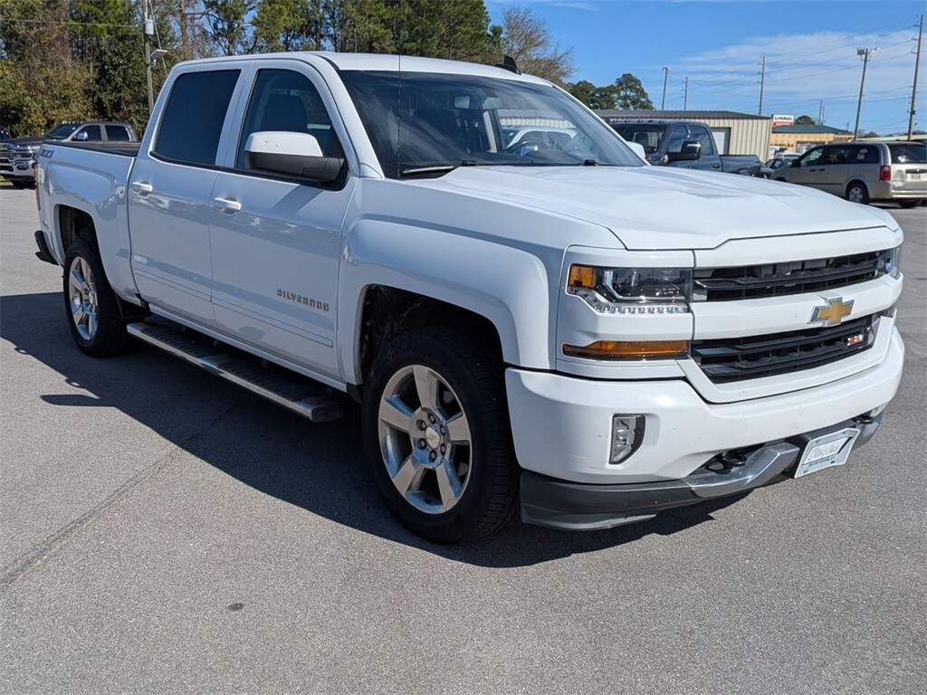 Used 2017 Chevrolet Silverado 1500 LT Truck