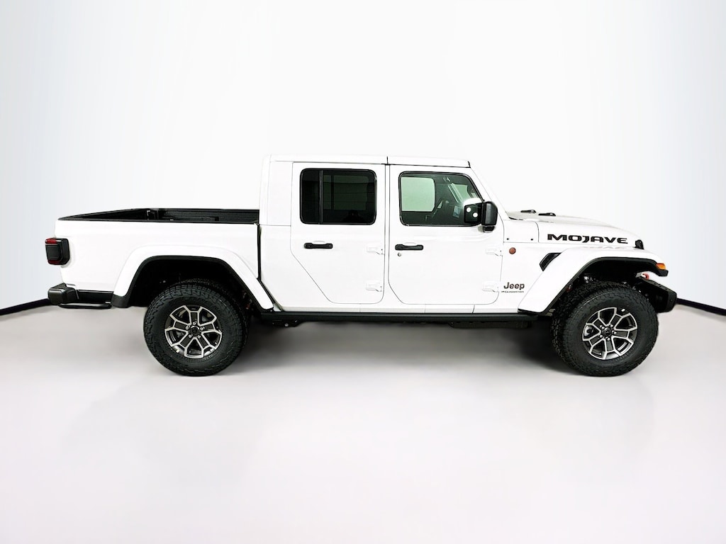 New 2026 Jeep Gladiator Mojave Pickup