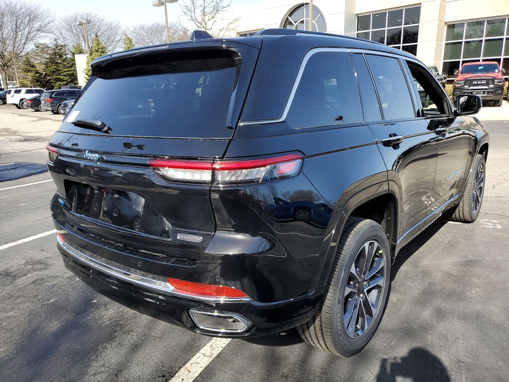 New 2023 Jeep Grand Cherokee 4xe GRAND CHEROKEE OVERLAND 4xe Sport Utility