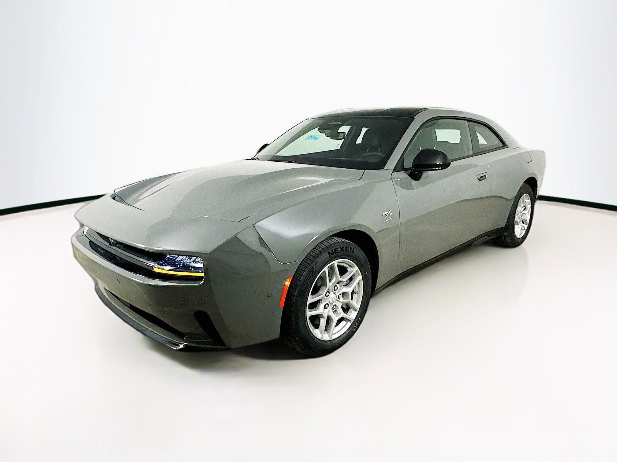 2025 Dodge Charger Daytona R/T photo 3