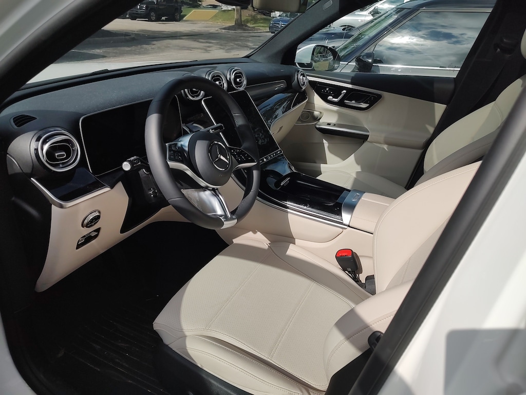 Used 2025 Mercedes-Benz GLC GLC 300 SUV