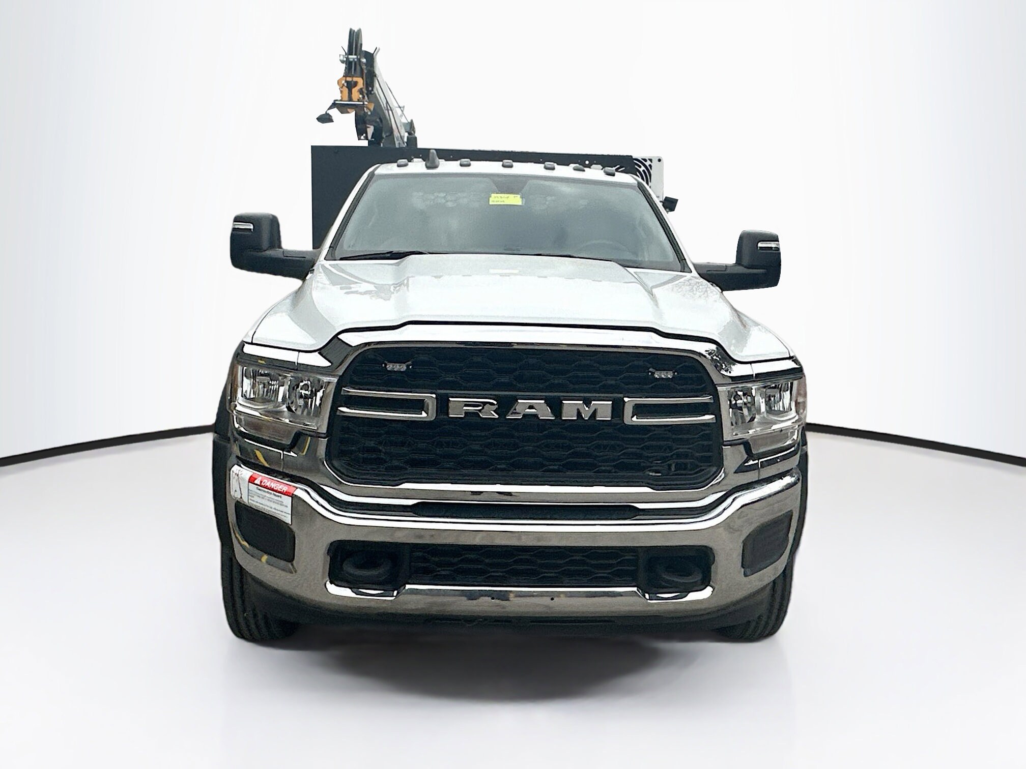 2024 Ram 5500 Tradesman SLT photo 2
