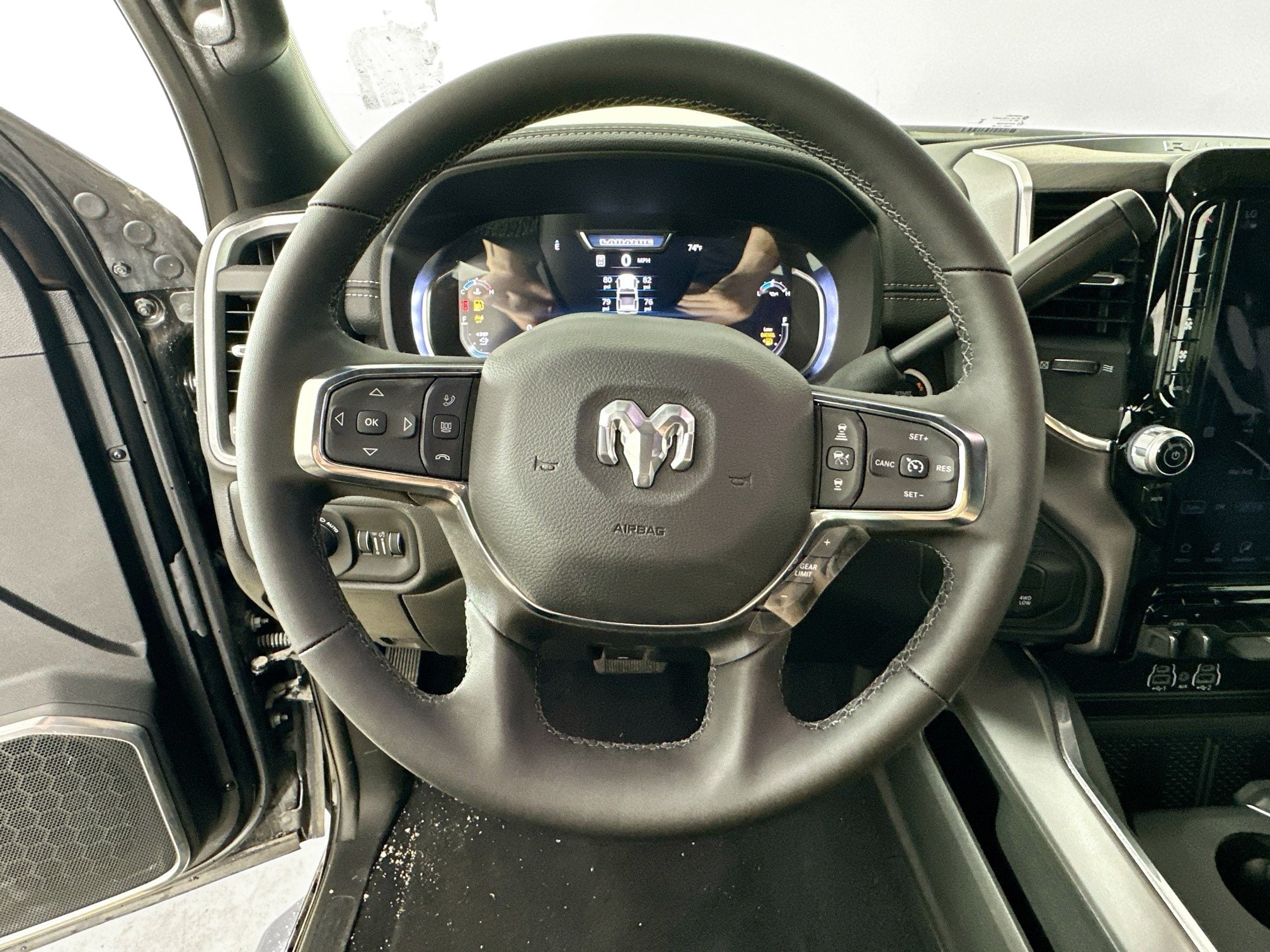 2026 RAM 2500 Laramie - Photo 11