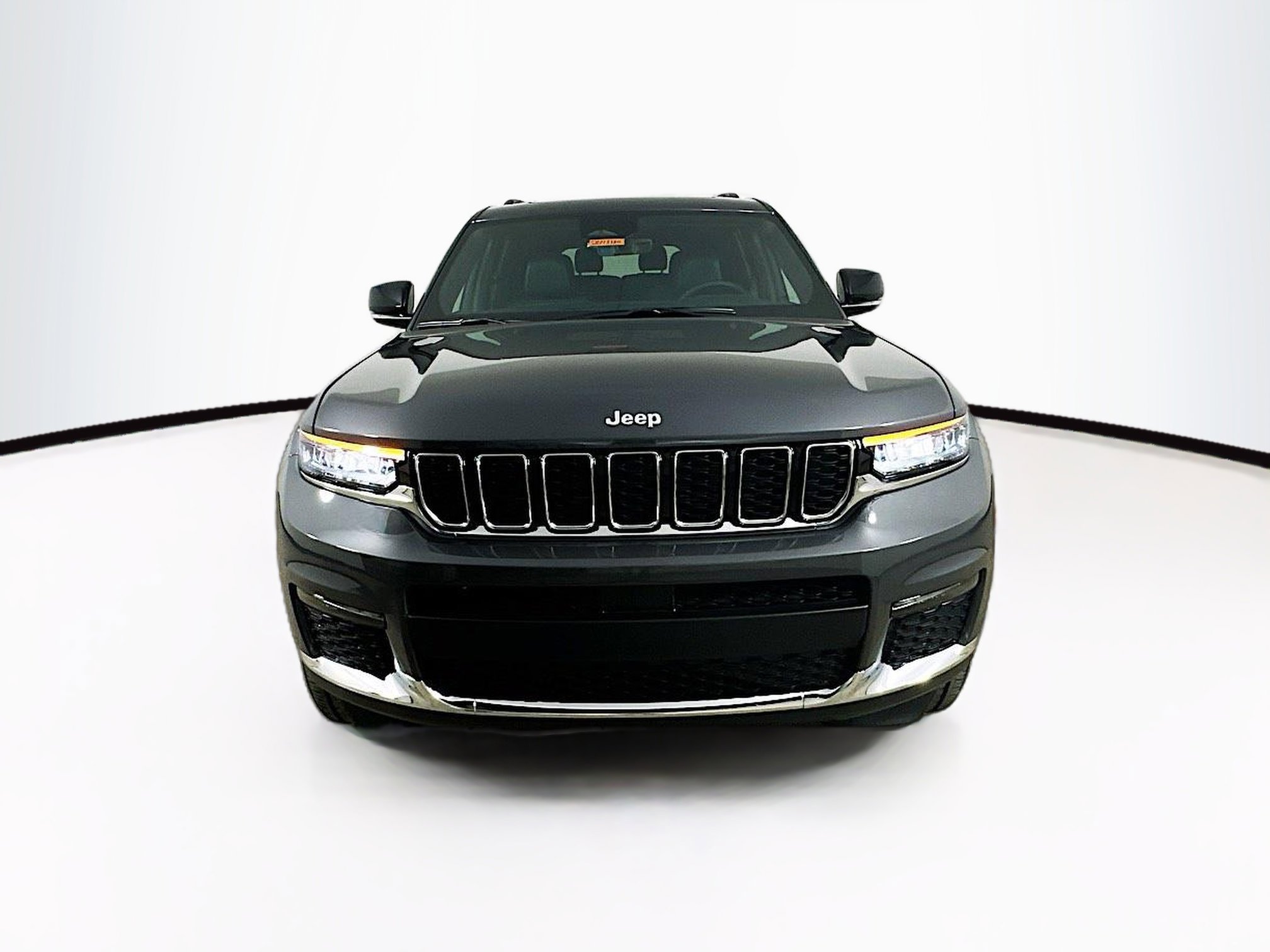 2025 Jeep Grand Cherokee L photo 2