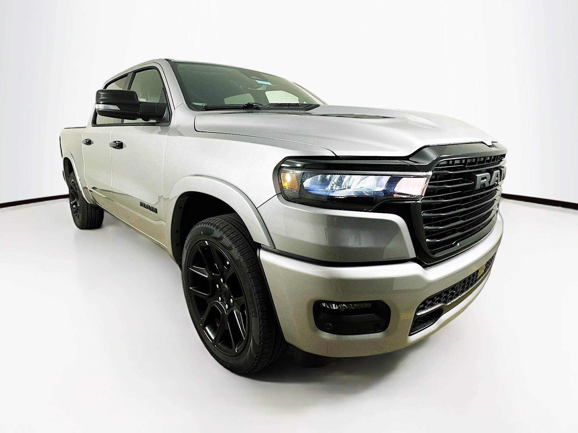 2026 RAM Ram 1500 Pickup Laramie's photo