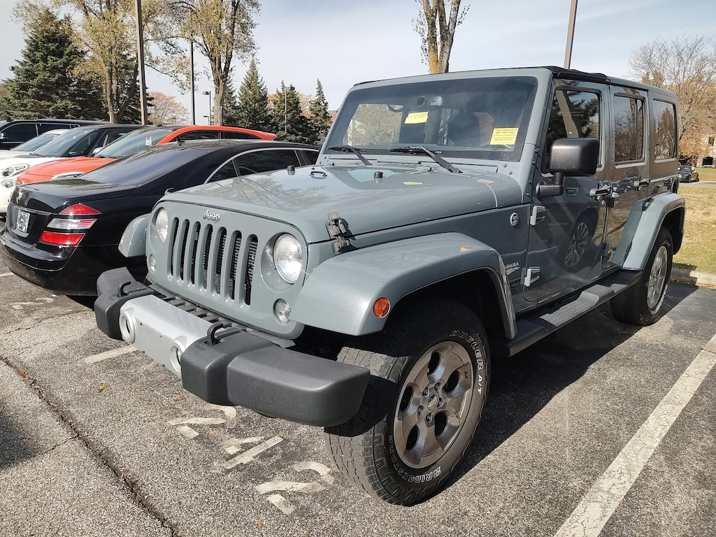 Used 2015 Jeep Wrangler Unlimited Sahara 4WD Sahara