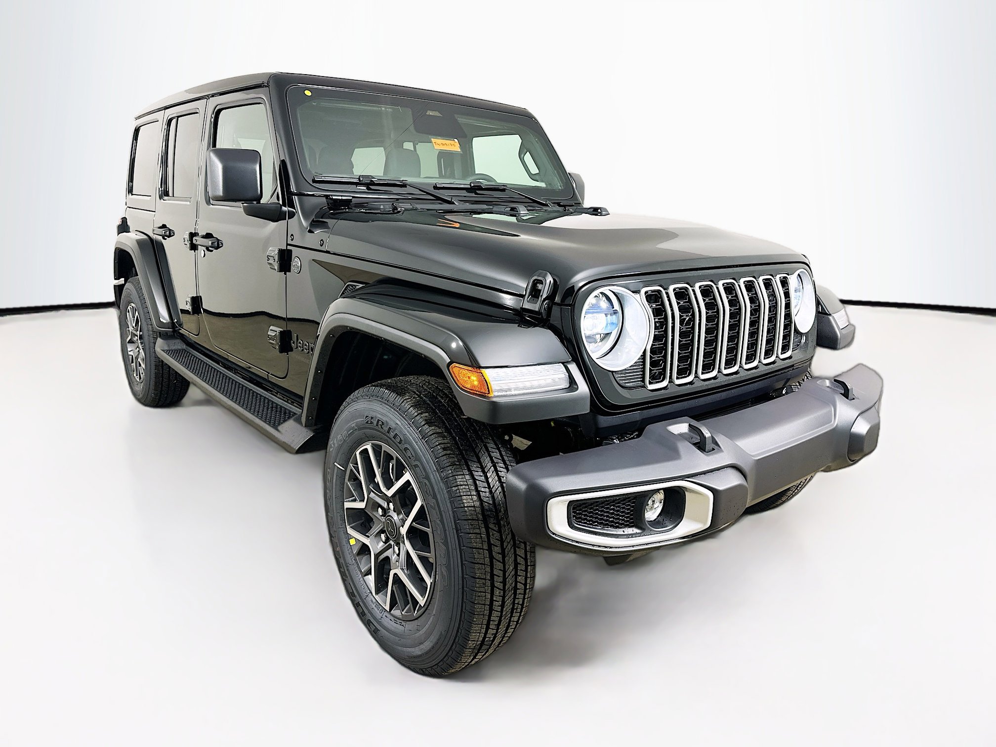 2026 Jeep Wrangler Sahara photo 3