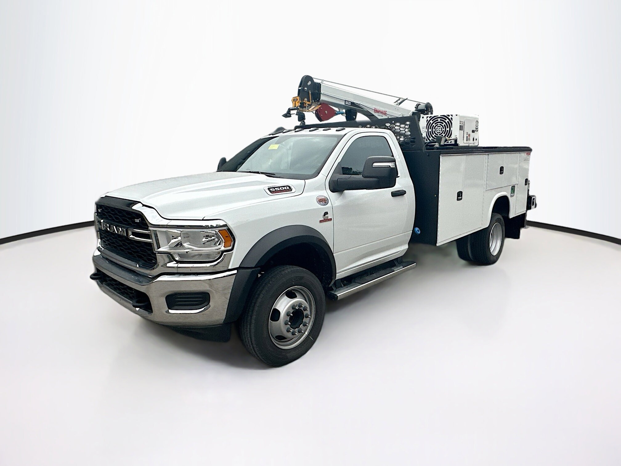 2024 Ram 5500 Tradesman SLT photo 3