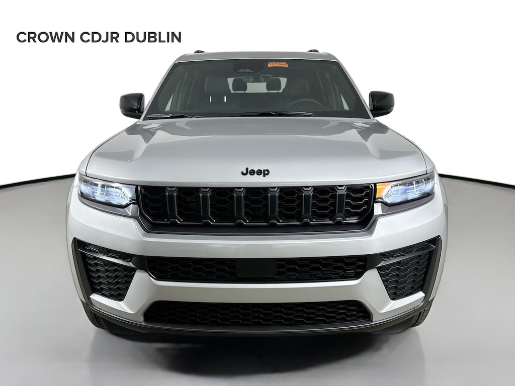 New 2026 Jeep Grand Cherokee L Laredo Sport Utility