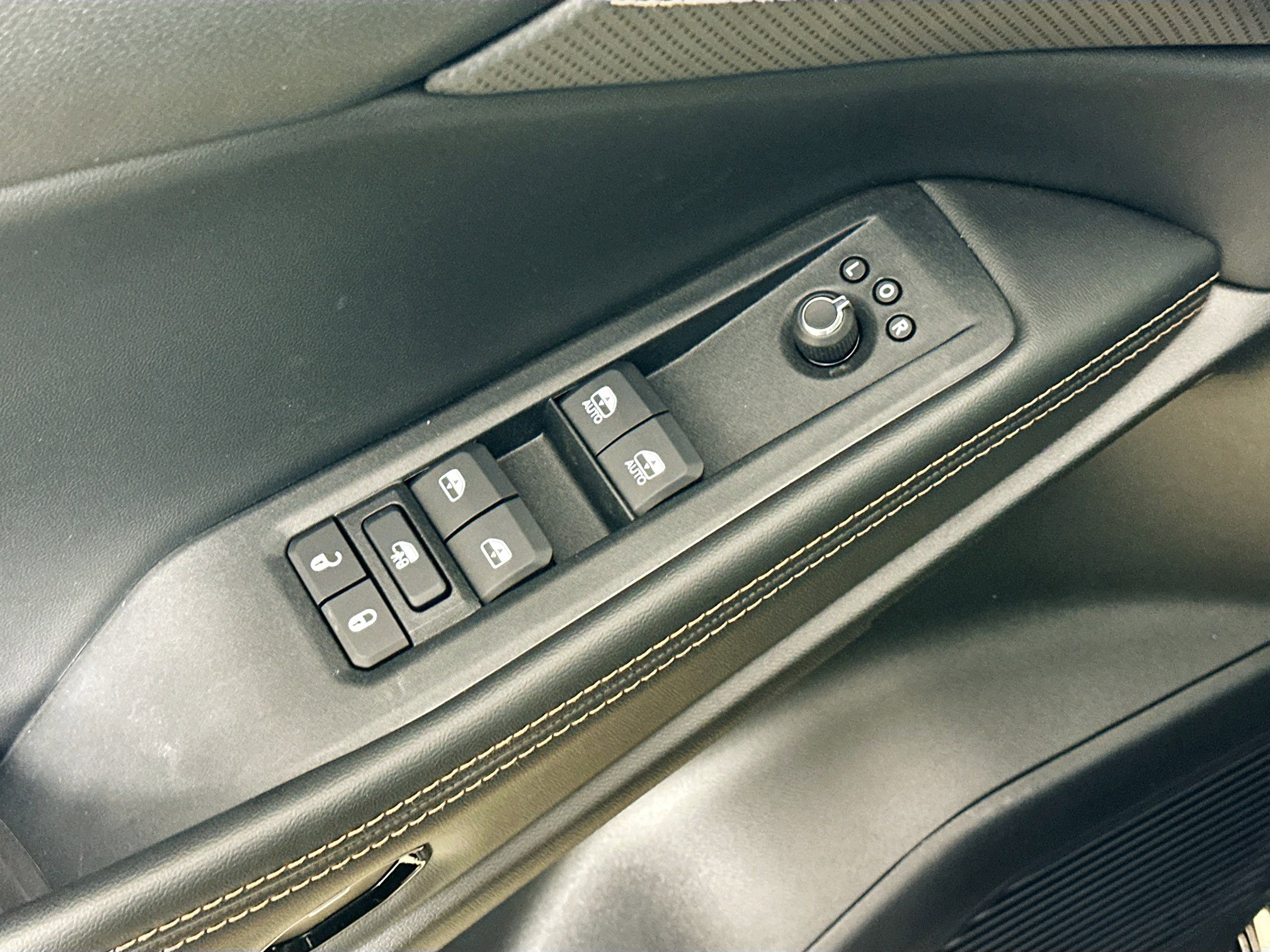 2026 Jeep Cherokee Limited - Photo 21
