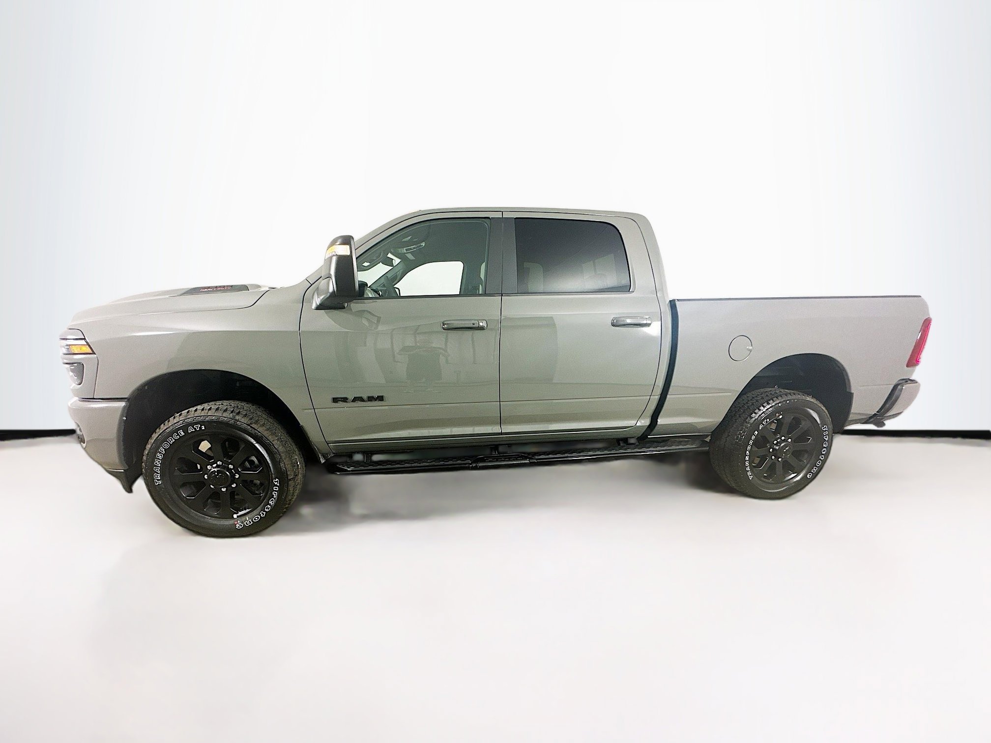 2026 Ram 2500 Laramie photo 4