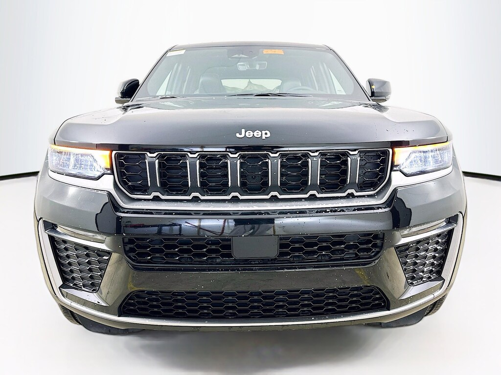 New 2026 Jeep Grand Cherokee Limited Sport Utility