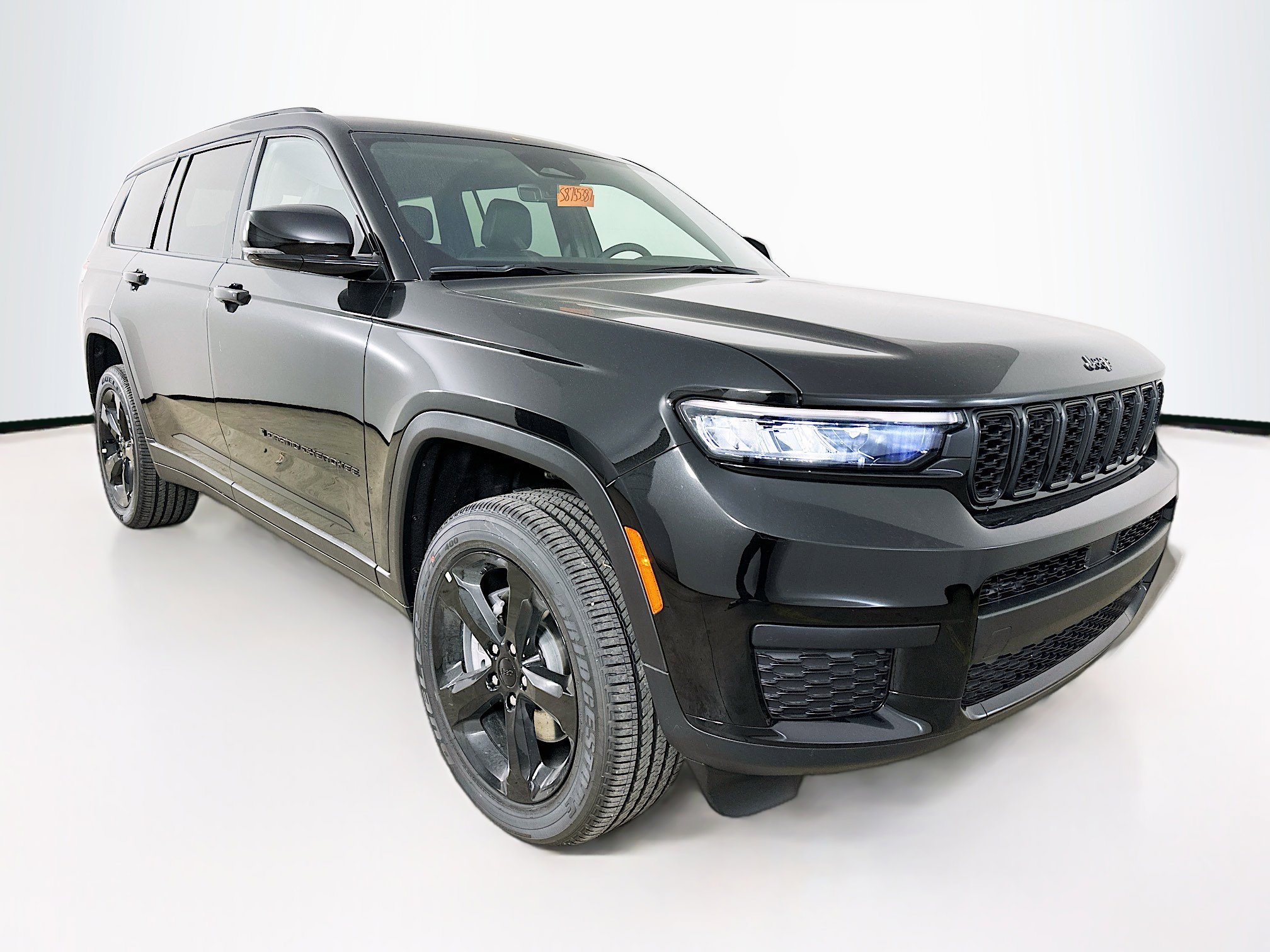 2025 Jeep Grand Cherokee L Altitude's photo