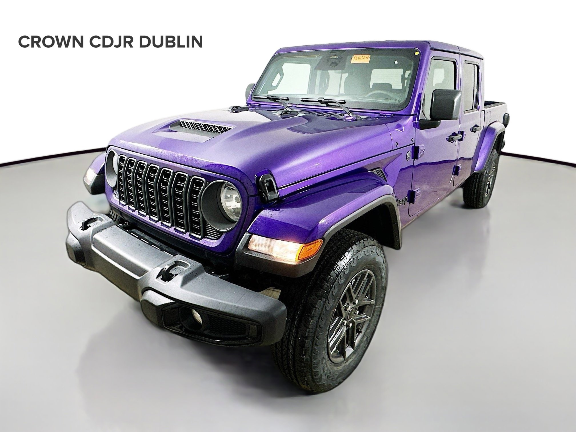 2026 Jeep Gladiator Sport S Auto's photo