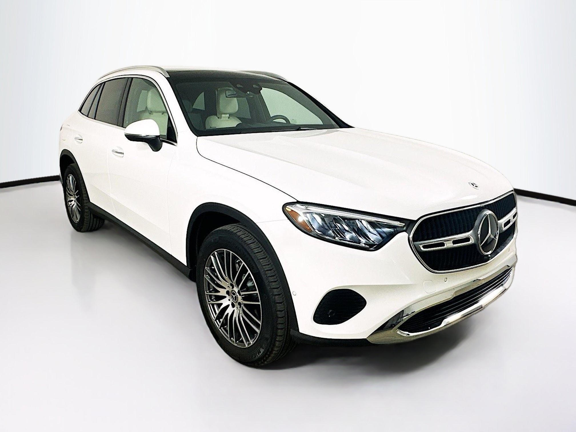 2025 Mercedes-Benz GLC