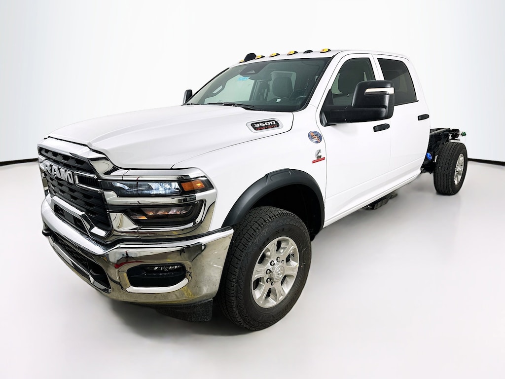 New 2026 Ram 3500 Chassis Cab Tradesman/Big Horn Pickup