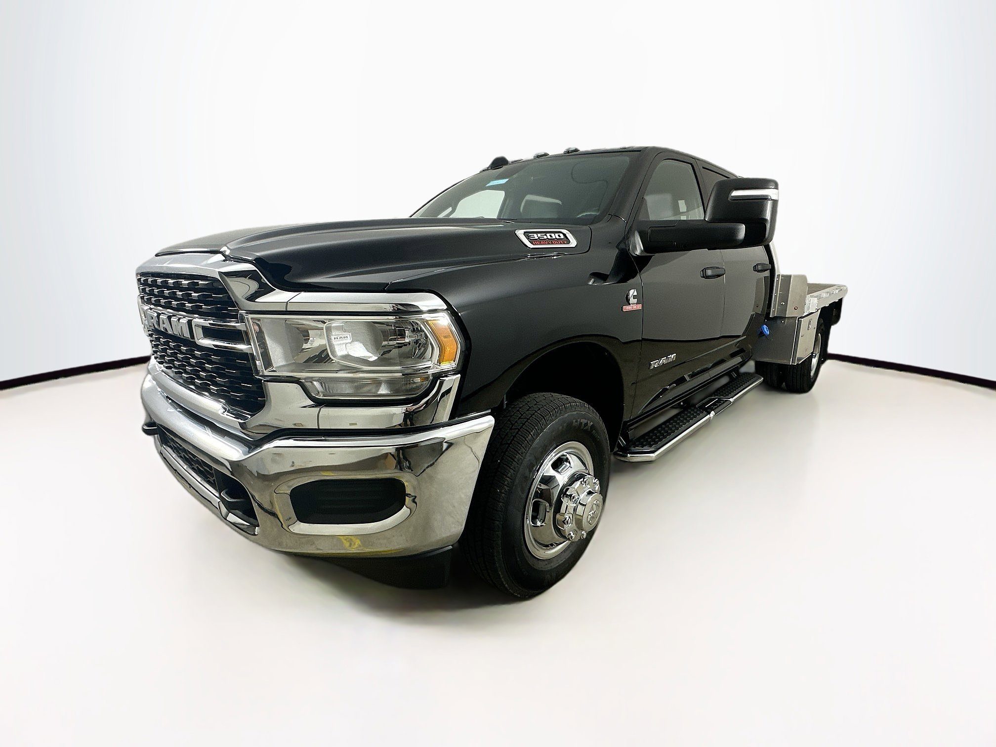 2024 RAM Ram 3500 Chassis Cab SLT's photo
